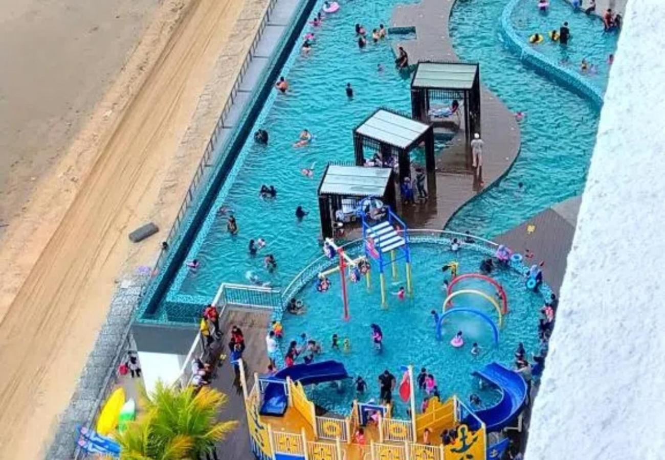 Oceanbay2 Seaview 6Pax Studio Netflix A-18-12 Kuantan Esterno foto